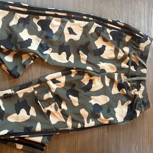 Adidas men’s track jogger